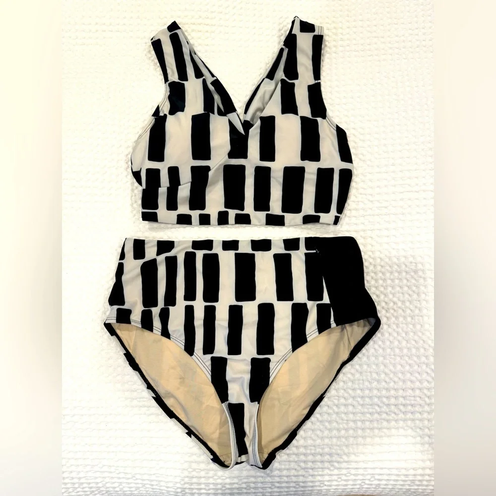 Nani High waisted Bikini Set - Picture 2 of 6